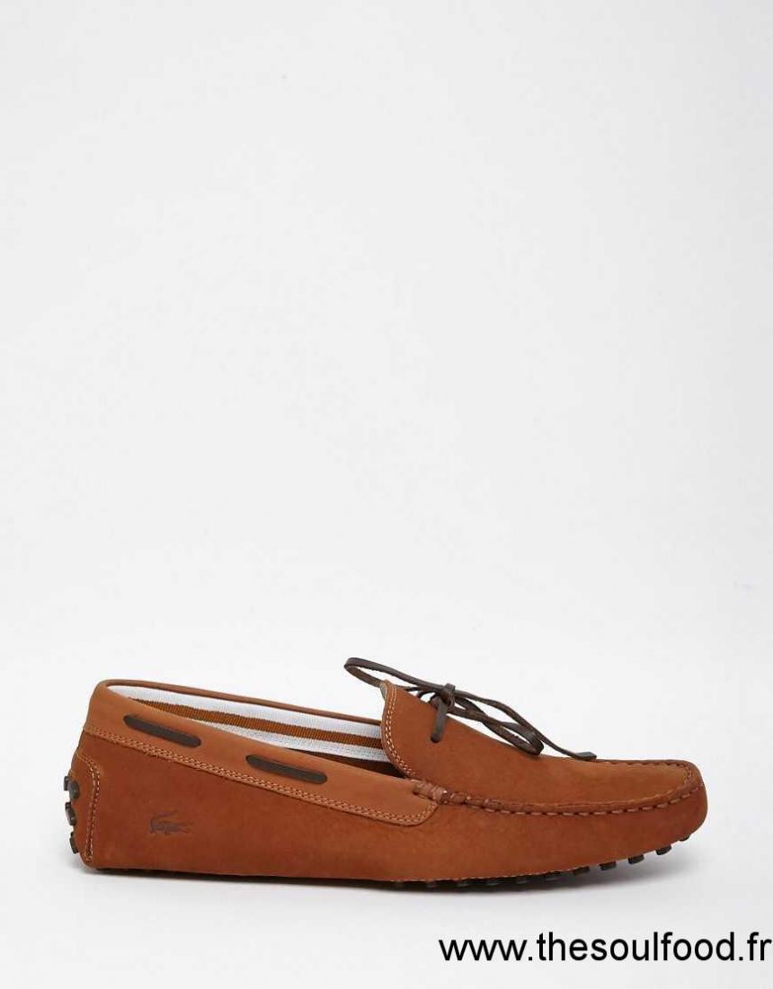 mocassin lacoste